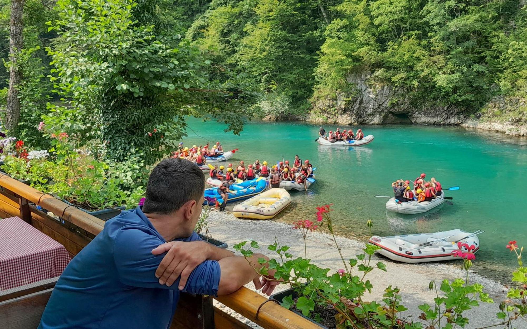 מלון פוצ'ה Rafting Camp Encijan מראה חיצוני תמונה