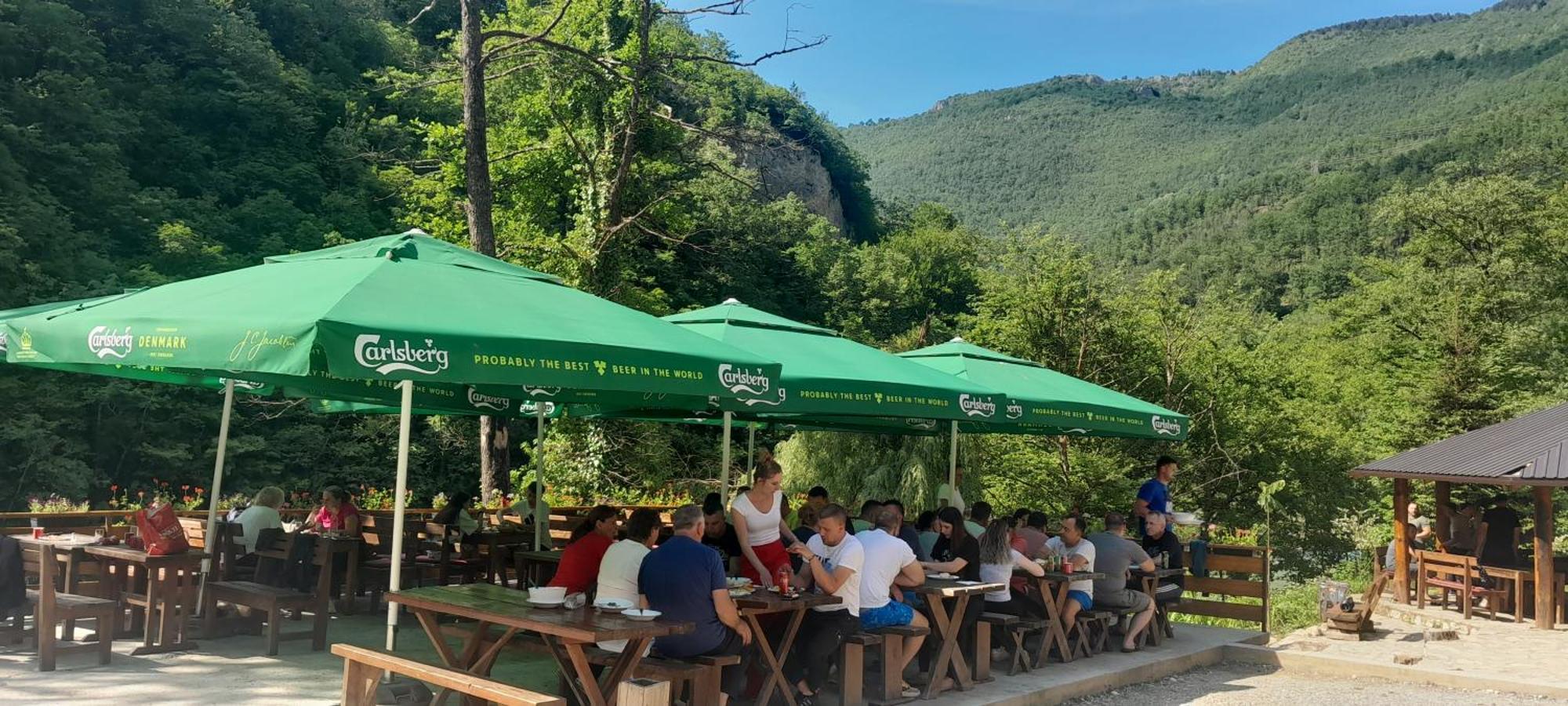 מלון פוצ'ה Rafting Camp Encijan מראה חיצוני תמונה
